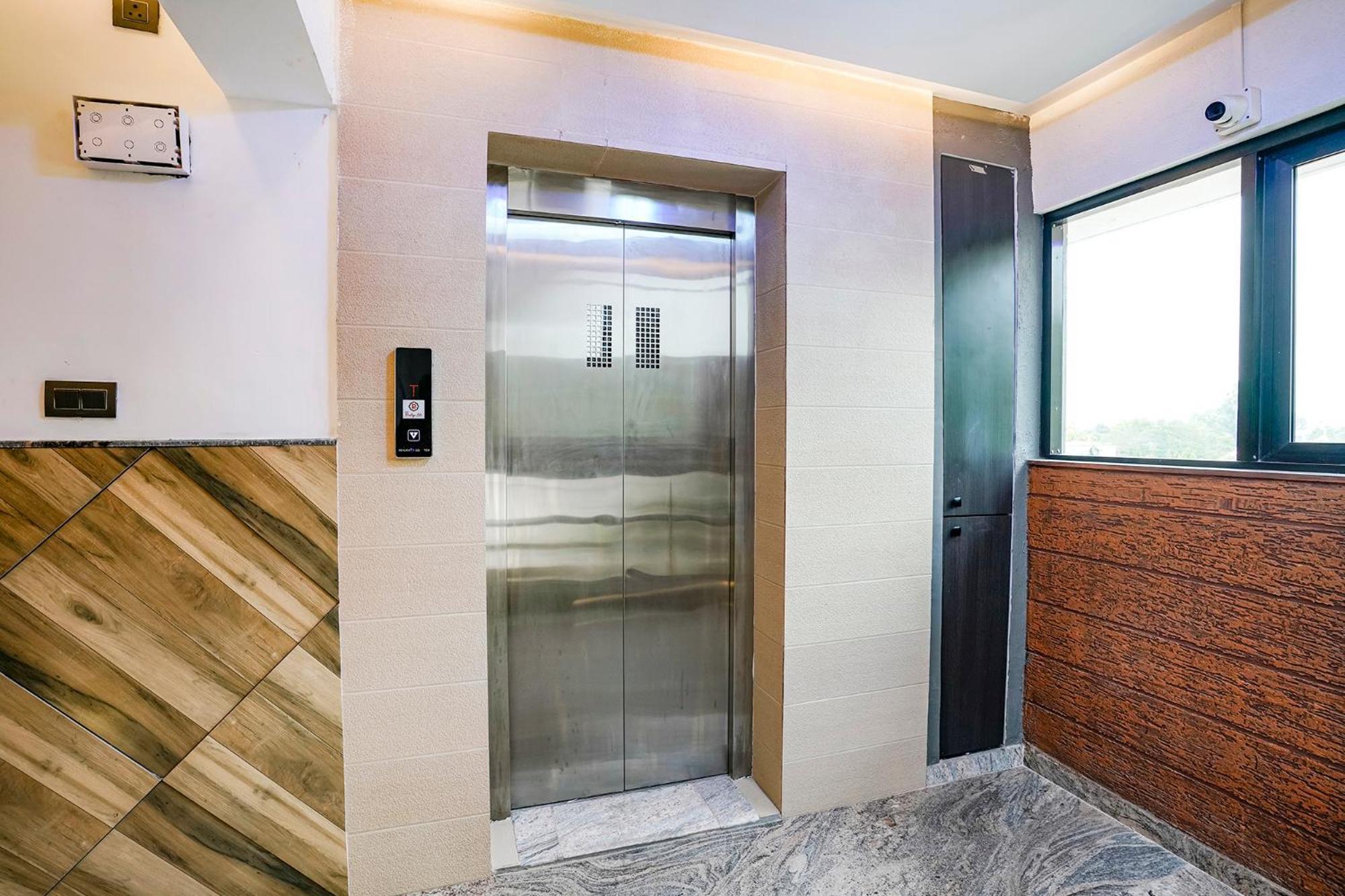 Fabhotel Prestige Elite - Nashik Road Екстериор снимка