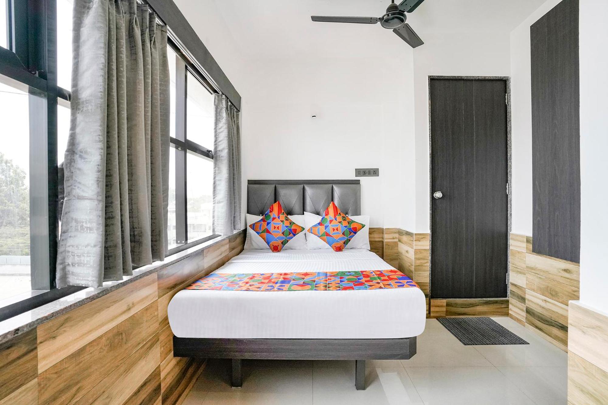 Fabhotel Prestige Elite - Nashik Road Екстериор снимка