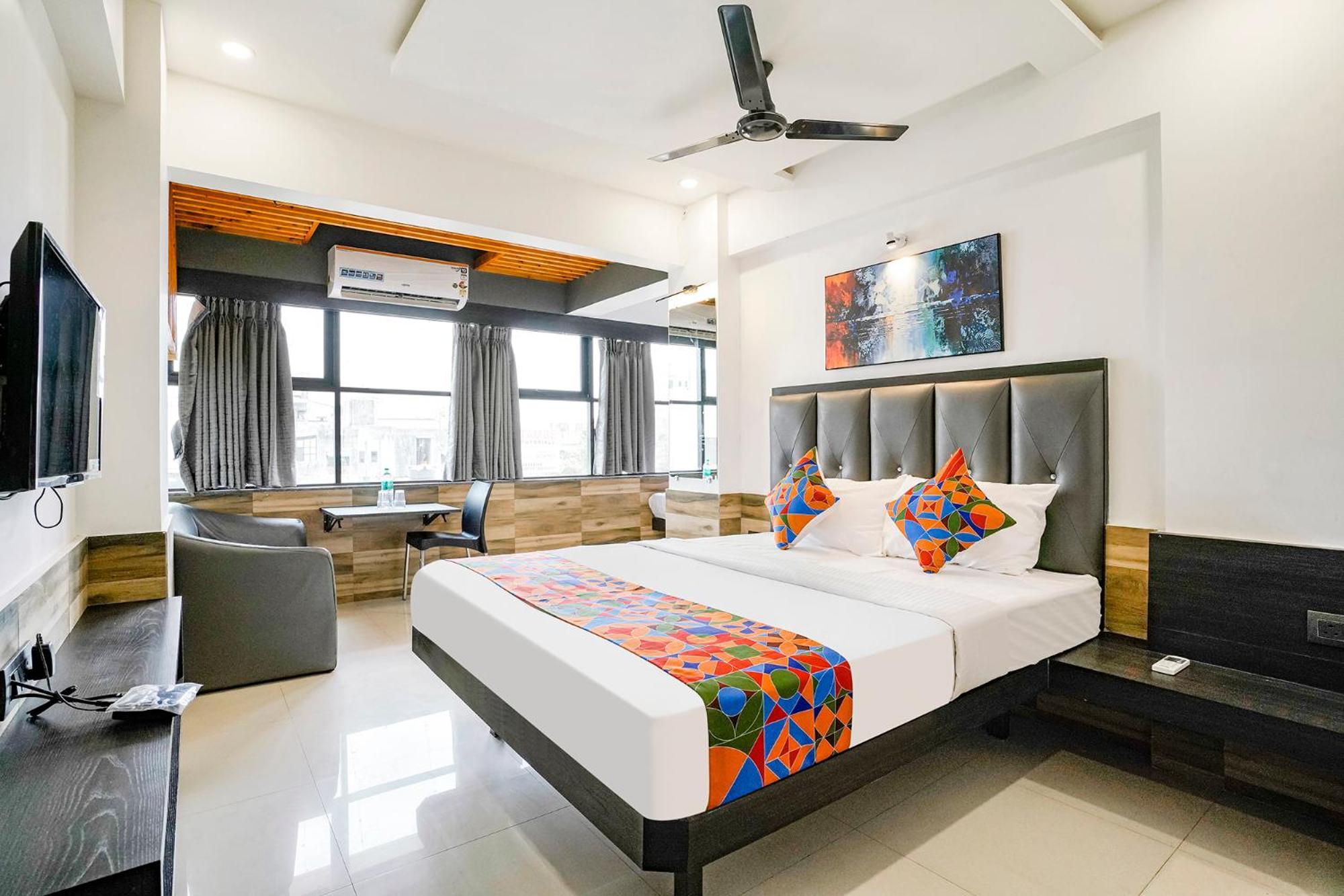 Fabhotel Prestige Elite - Nashik Road Екстериор снимка